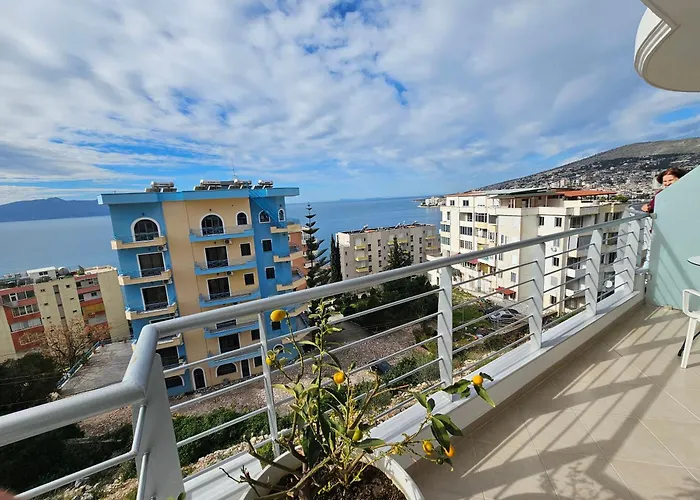 Dani\'S Apartments
