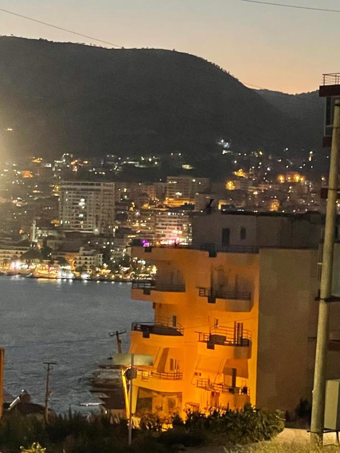 Dani's * Sarandë